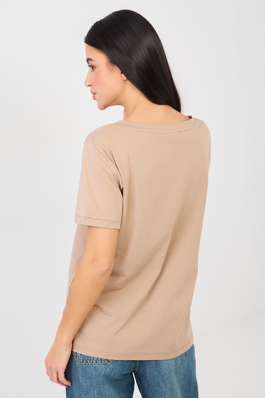 Krekliņi tumši smilškrāsas