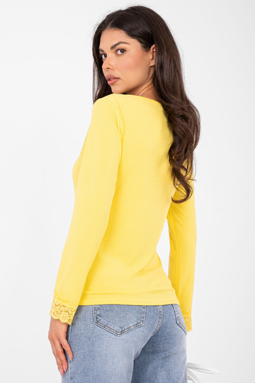 Dzeltena IT blūze 2