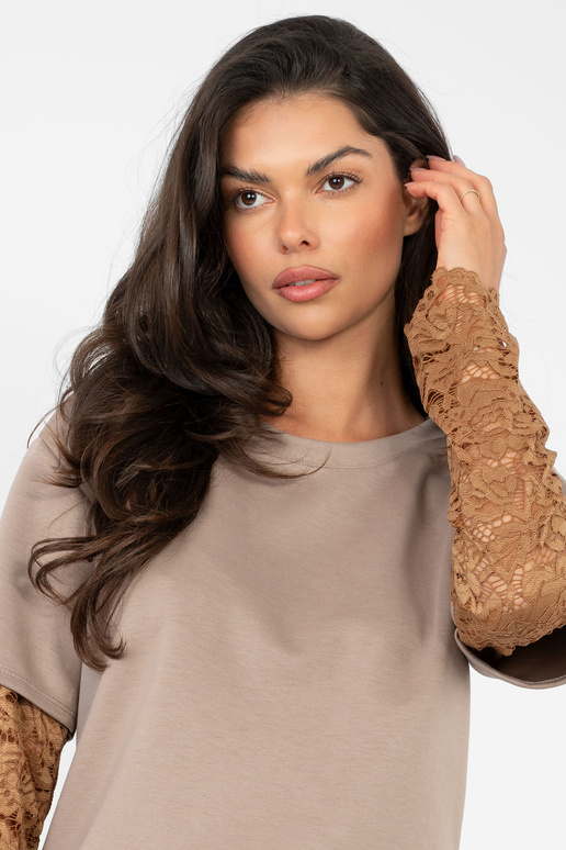 Blūze tumši smilšu krāsā