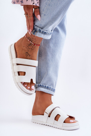  sieviešu čības baltas krāsas Molie