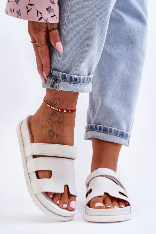  sieviešu čības baltas krāsas Molie