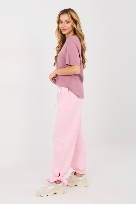 Bikses gaiši rozā krāsā