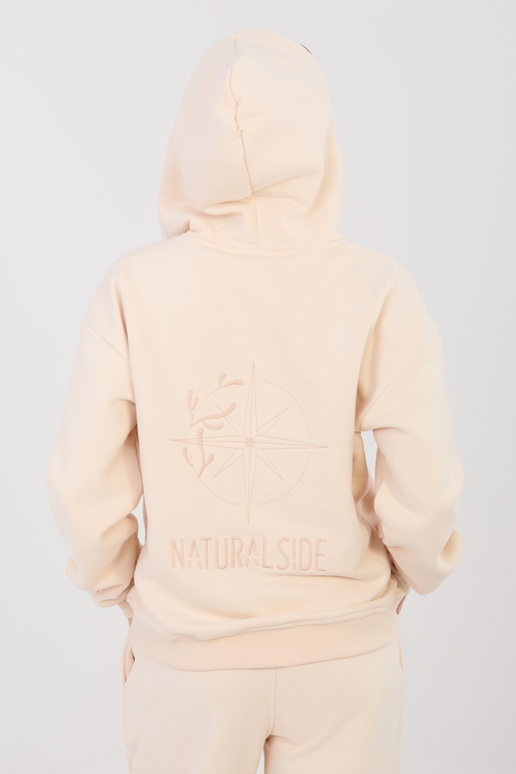 Gaiši smilškrāsas blūze