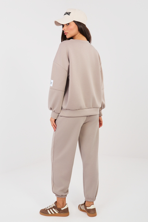 Komplekts IT tumši krēmkrāsas