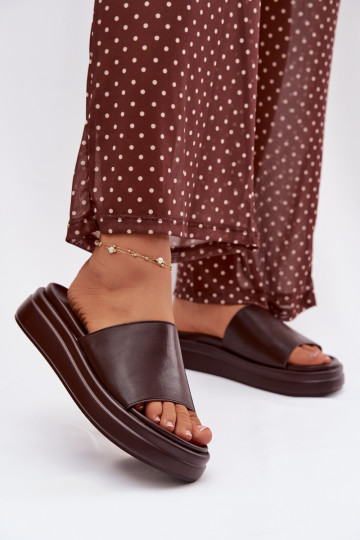 sieviešu čības ar platformu Czekoladowe Tanelisse 2