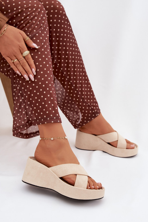 sieviešu čības  Z u smilšu krāsas Calorine