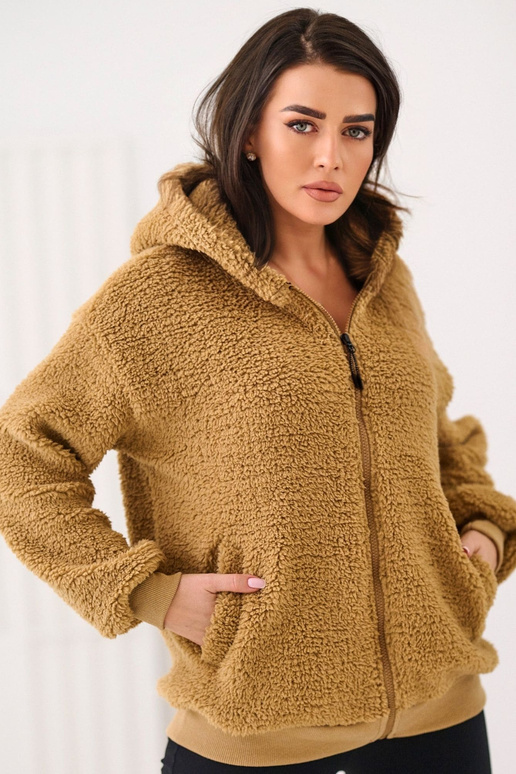 Kamieļa krāsas blūzons