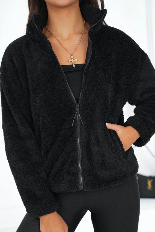 Melna blūze