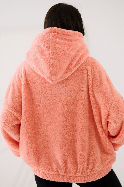 Persiku krāsas blūze