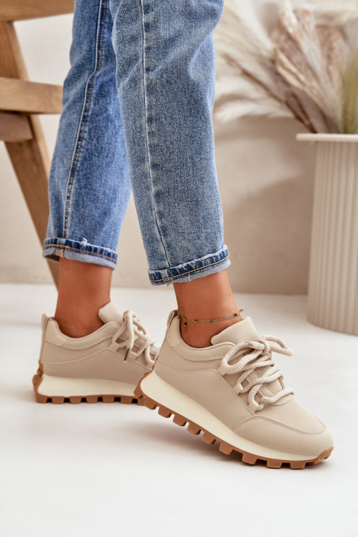 Sporta apavi Sneakers modeļa ar platformu no mākslīgas ādas smilšu krāsā Riadella