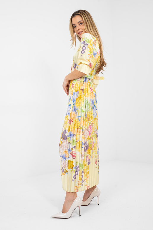 Kleita gaiši dzeltena