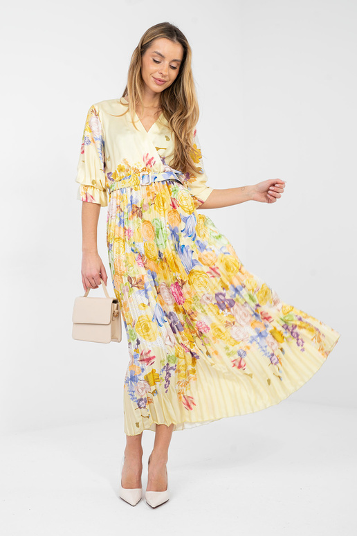 Kleita gaiši dzeltena