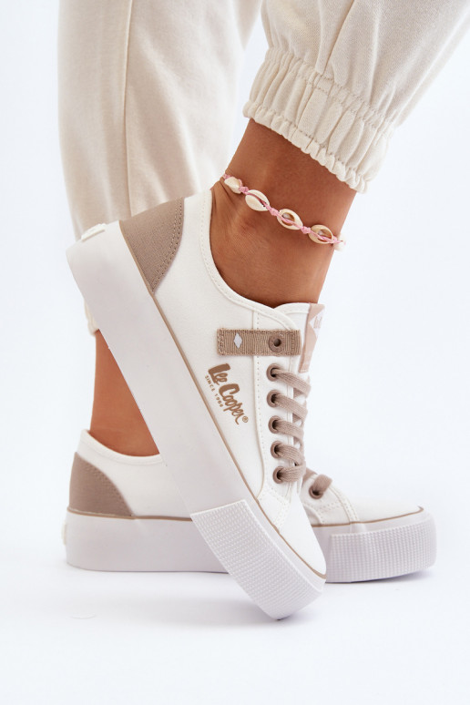 Auduma sieviešu puszābaki Lee Cooper LCW-24-31-2198 baltas krāsas