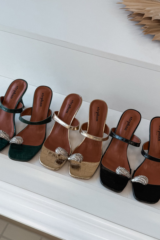 sieviešu čības ar papēdi  Detalem Melns Lorissa