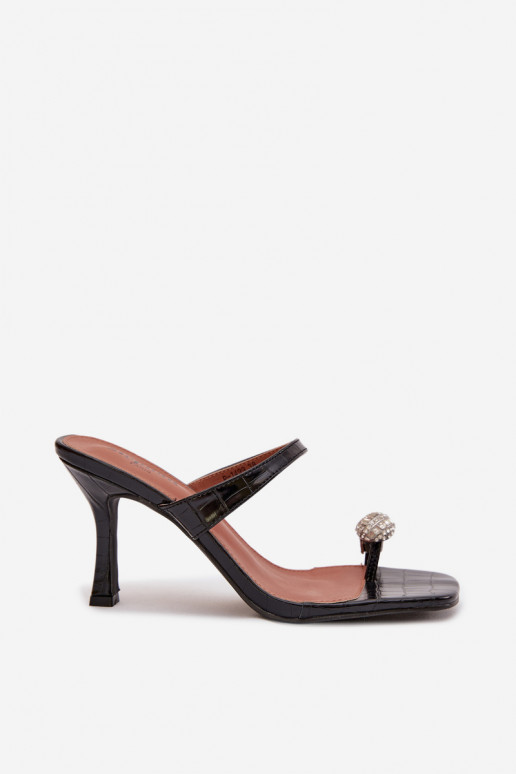 sieviešu čības ar papēdi  Detalem Melns Lorissa