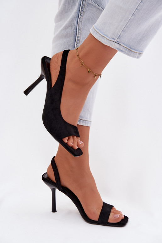 Sieviešu basenes ar papēdi Z u Melns Calvoria