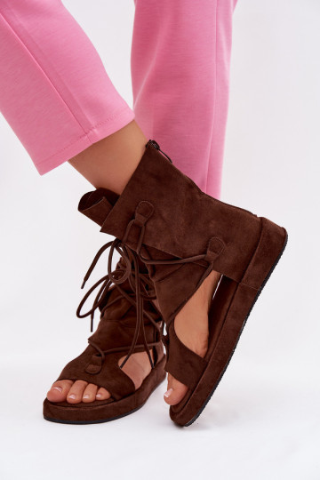 Sieviešu basenes owe ar stulmu I Wiązaniem Czekoladowe Ferlisse 2