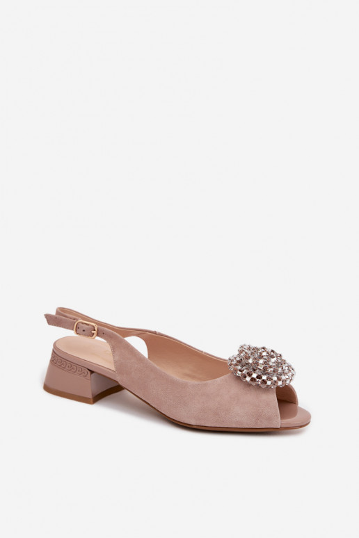 D&A CR61-3030 smilšu krāsas sieviešu sandales ar ornamentiem