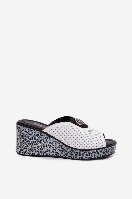 Ādas čības ar platformu ar ornamentiem S.Barski LR61-7011 baltas krāsā