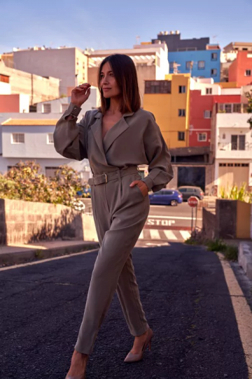 Kombinezons Modelis Style