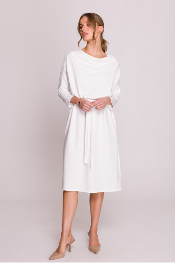 Ekrū oversized adīta kleita