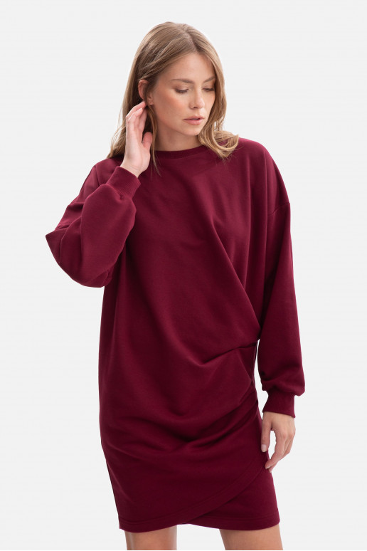 Bordo adīta kleita ar sānu krokām