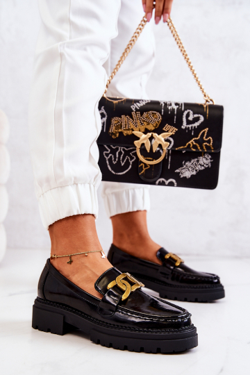 Laque apavi ar ornamentiem...