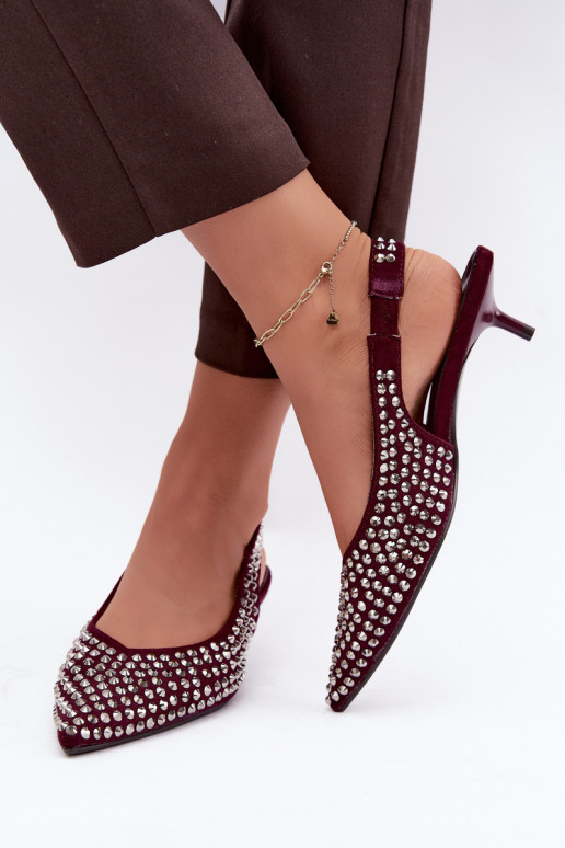 Sieviešu basenes Kitten Heel ar kniedēm bordo krāsas Madden