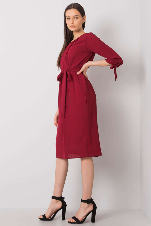 Bordo eleganta kleita ar jostu