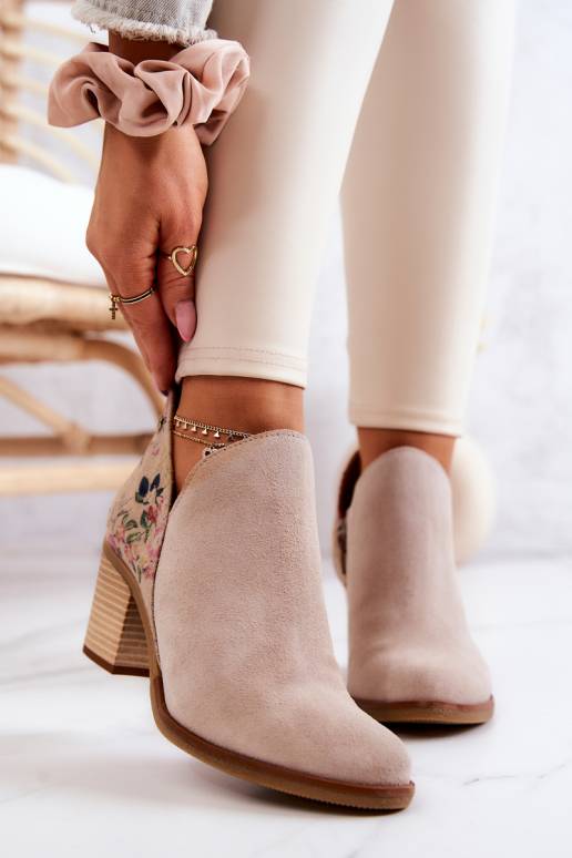 Sieviešu puszābaki ar papēdi...