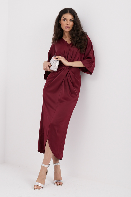 Bordo kleita