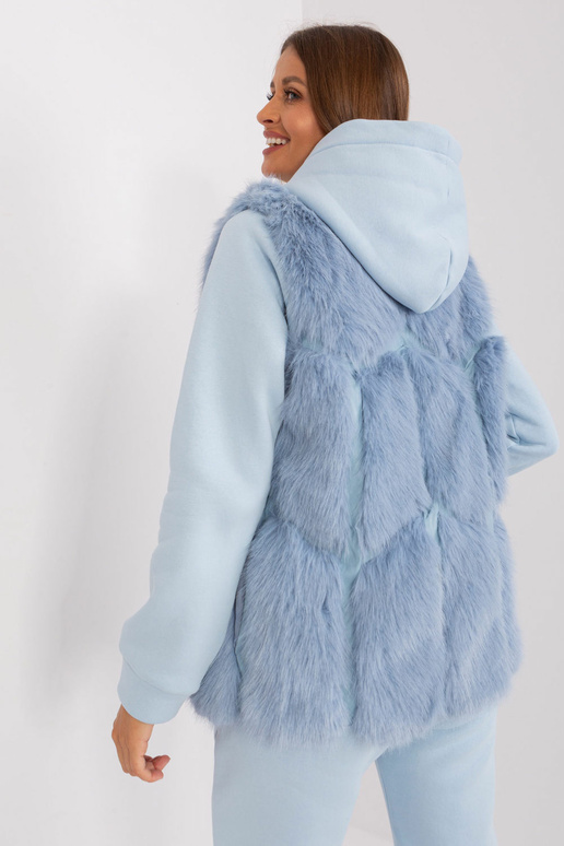 Aitas ādas veste