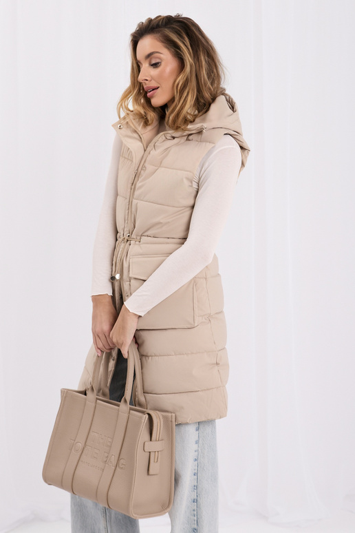 Smilšu krāsas veste