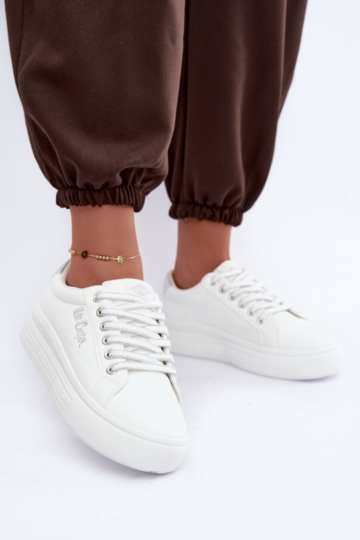  modeļa apavi  ar platformu Lee Cooper LCJ-26-44-4561 baltas krāsas