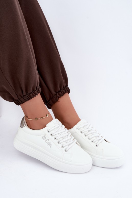  modeļa apavi  ar platformu Lee Cooper LCJ-26-44-4561 baltas krāsas