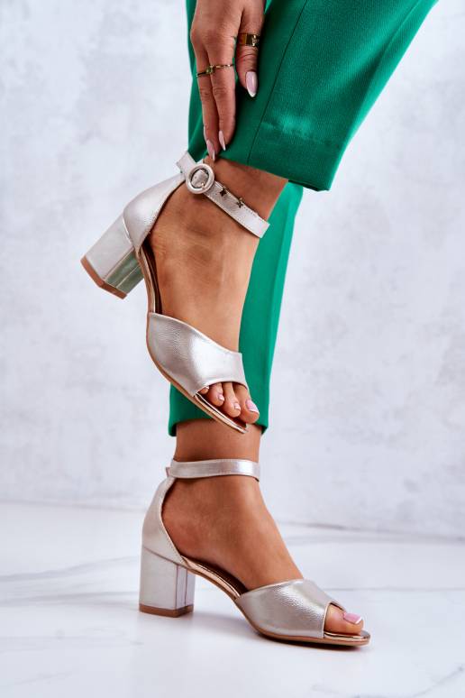 Sieviešu basenes ar papēdi Vinceza... Sieviešu basenes ar papēdi Vinceza...