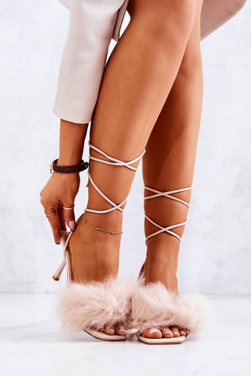 Sandales ar papēdi ar kažokādu Nude... Sandales ar papēdi ar kažokādu Nude...