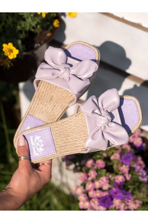 Čības ar bantītēm 