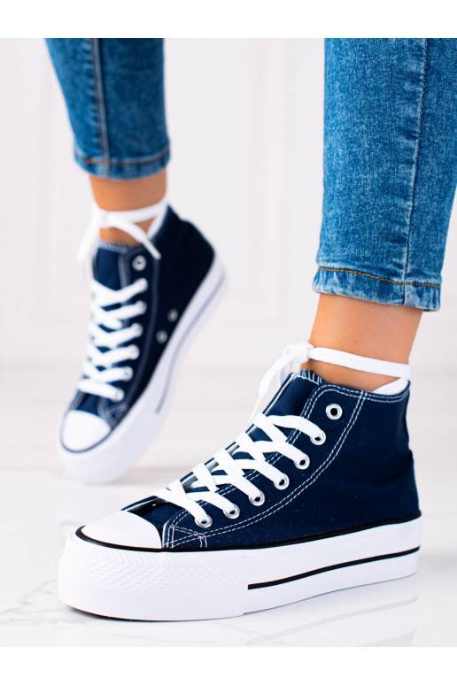 paaugstināti brīvā laika apavi ar platformu