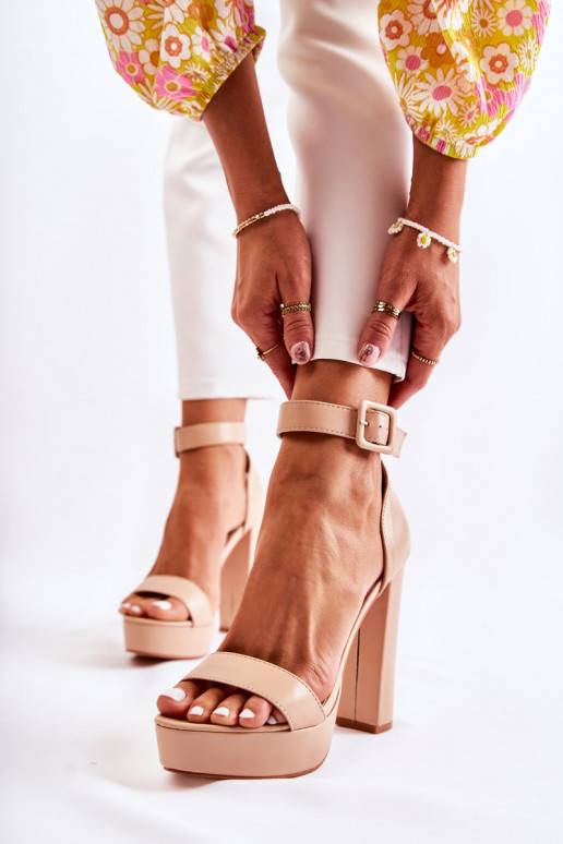 Sandales ar papēdi smilšu krāsas Medanos