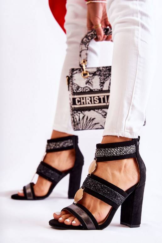 Sieviešu basenes ar papēdi melnas...