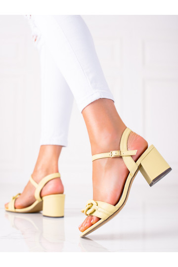 Stilīgas sandales 2