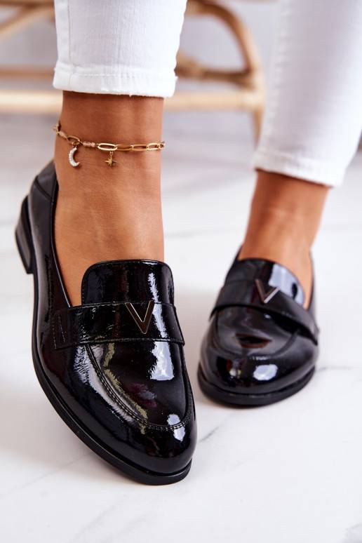 Laque apavi melnas krāsas Sherilyn