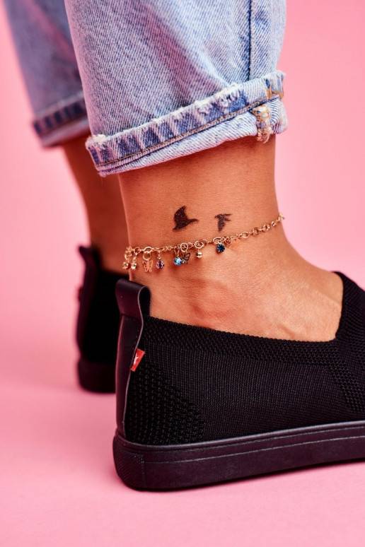 Sporta apavi Slip-on melnas krāsas...