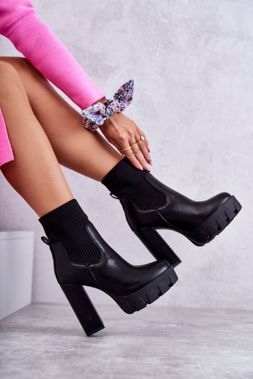 Sieviešu puszābaki melnas krāsas Adalyn