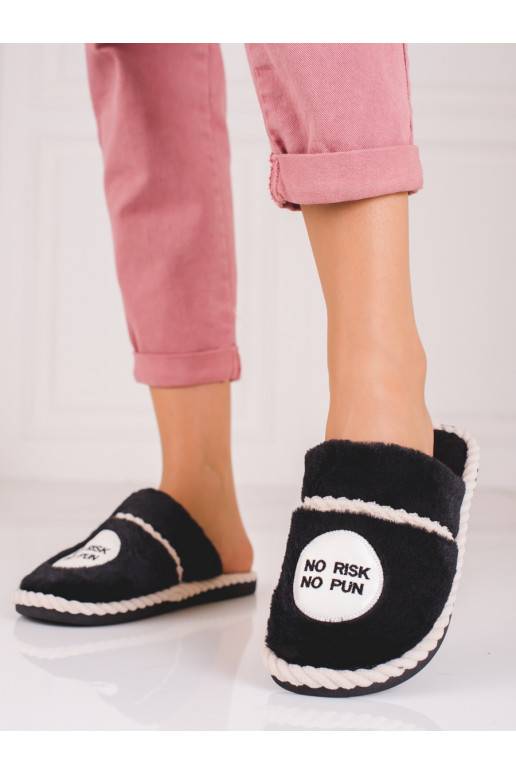 Melnas krāsas čības ar kažokādu Shelovet Melnas krāsas čības ar kažokādu Shelovet