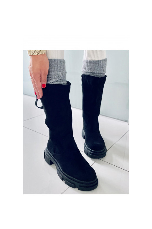 Juodos spalvos ilgaauliai batai Inello Juodos spalvos ilgaauliai batai Inello