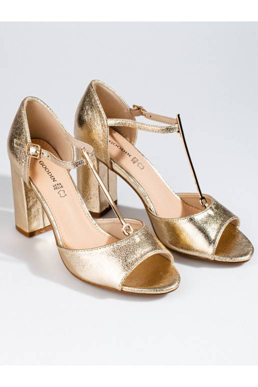 Zelta krāsas   kurpes  Shelovet