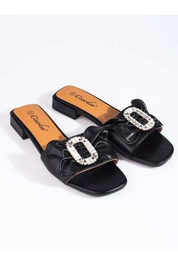 Melns čības    Shelovet