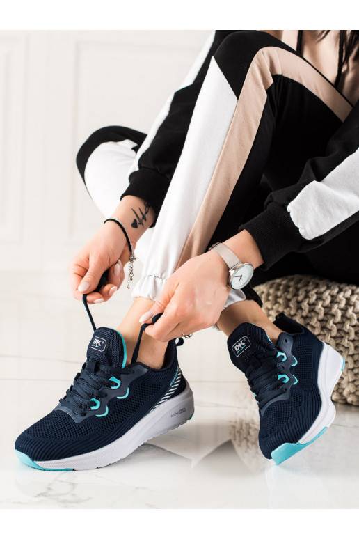 Sportiska stila  sieviešu apavi e ar platformu DK